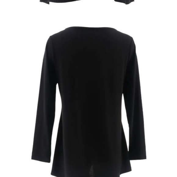 Susan Graver Modern
Essentials Regular Liquid
Knit Tunic
Navy Size 3X - Picture 2 of 3